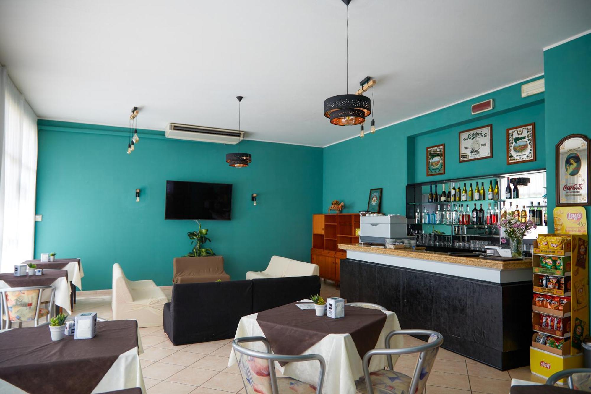 Hotel Italiaקרביה מראה חיצוני תמונה