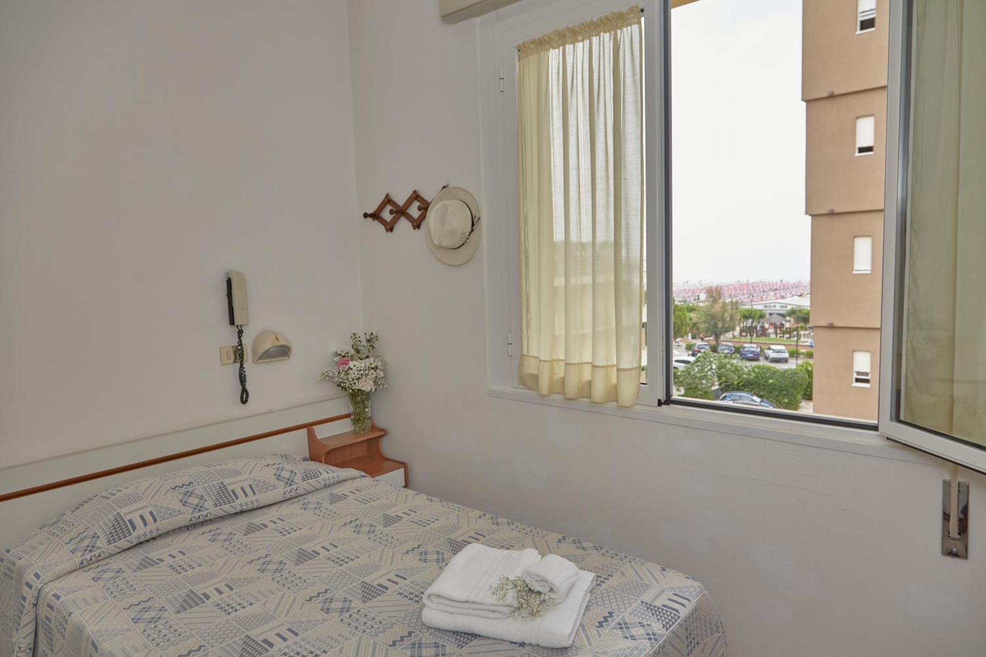 Hotel Italiaקרביה מראה חיצוני תמונה