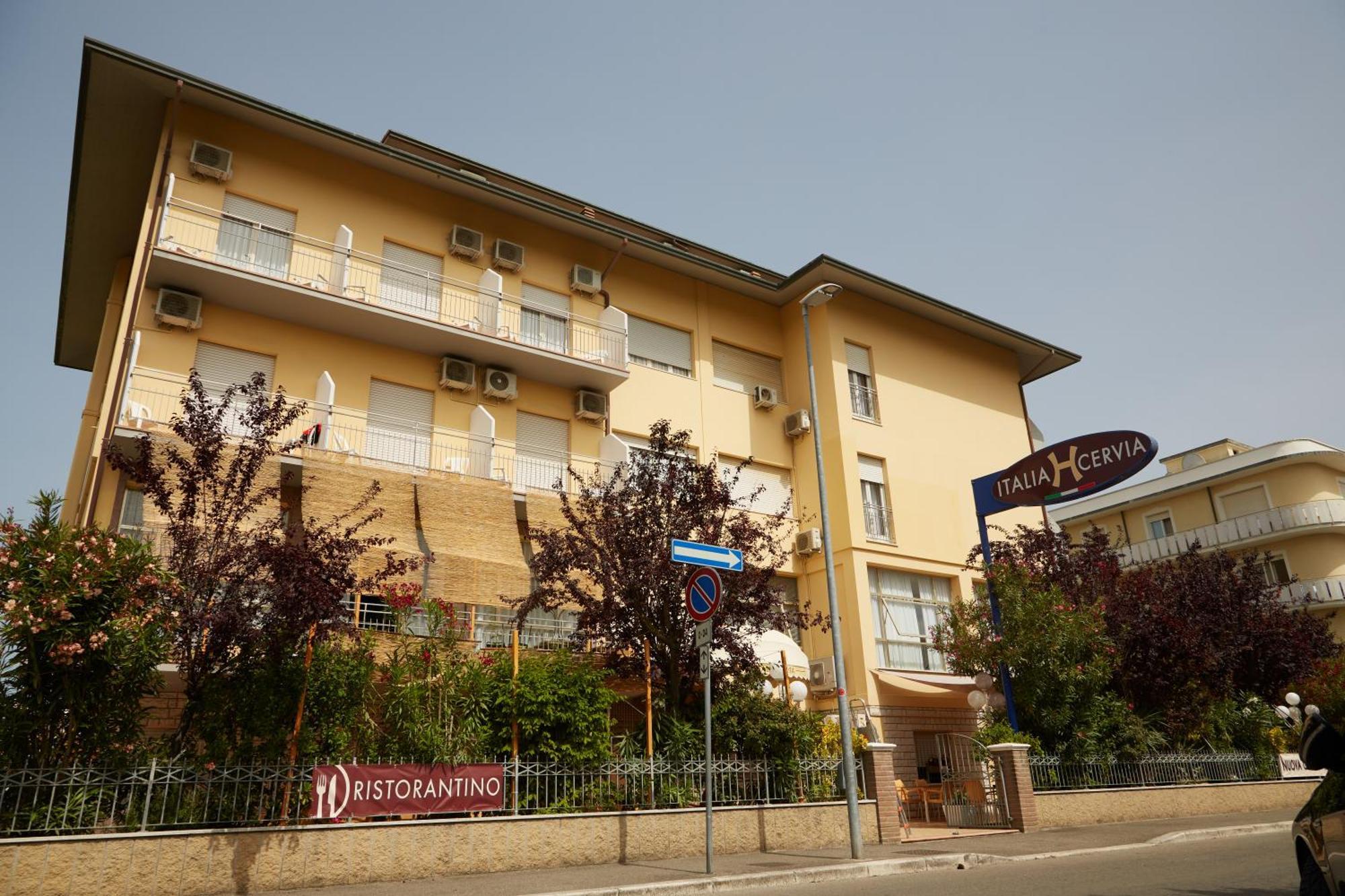 Hotel Italiaקרביה מראה חיצוני תמונה