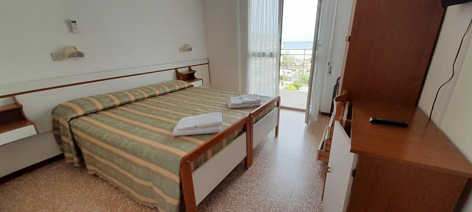 Hotel Italiaקרביה מראה חיצוני תמונה