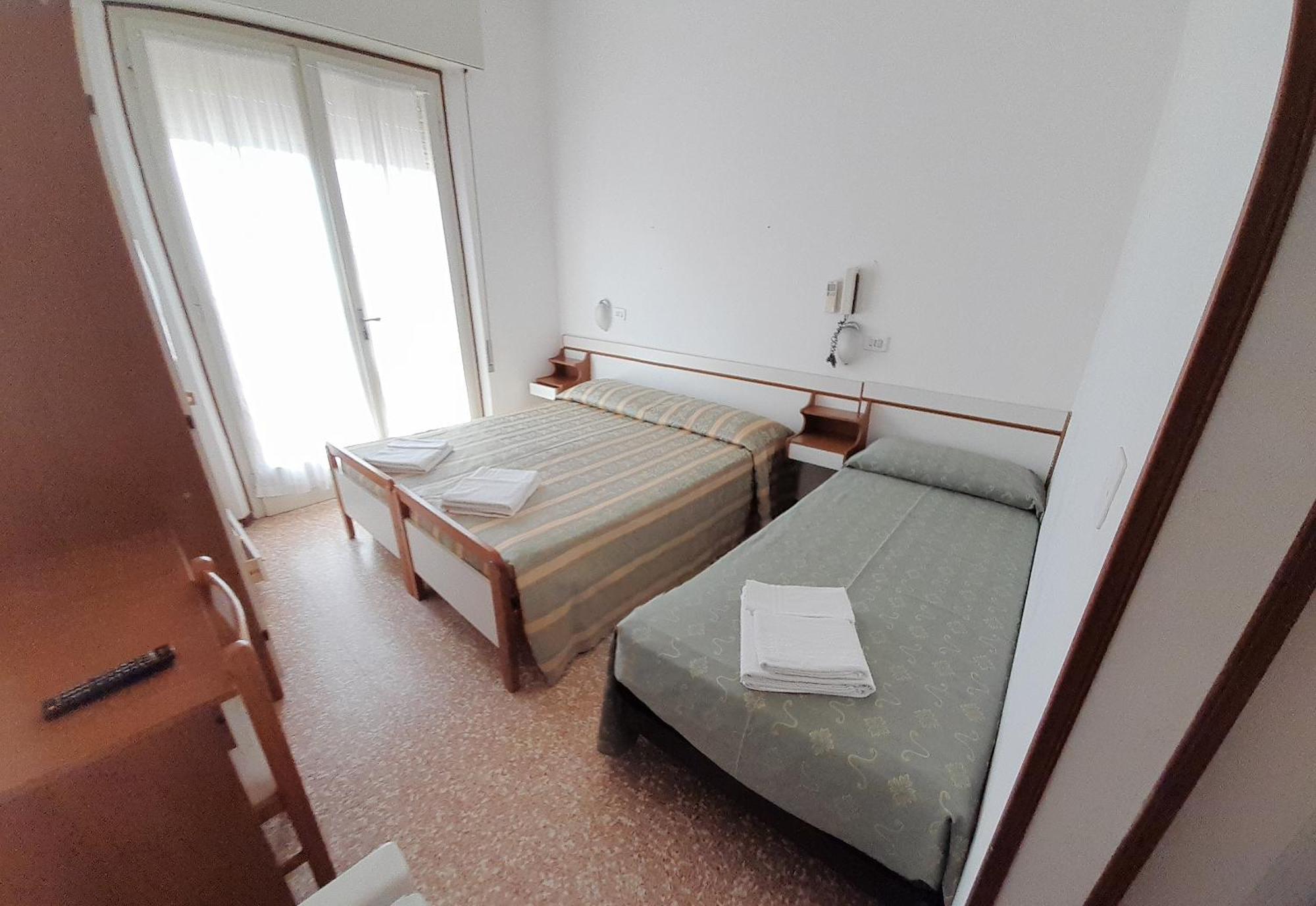 Hotel Italiaקרביה מראה חיצוני תמונה